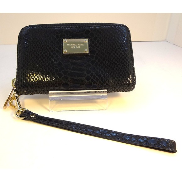 MICHAEL Michael Kors Handbags - Michael Kors‎ Black Snakeskin Print Zip Around Wristlet Metallic gold interior